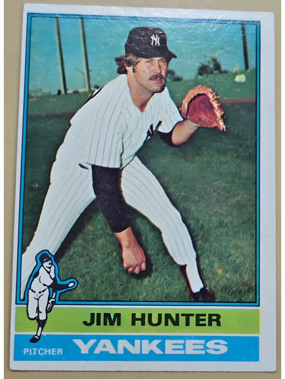 1976 Topps Jim Catfish Hunter Baseball Card #100 NY Yankees Vintage HOF